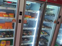 -尚品海鲜肥牛自助火锅(湖明店)