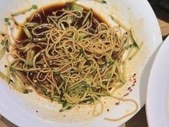 -严记小天府酸菜鱼(西四路店)