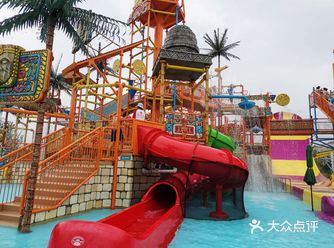 好多年没来这种水上公园了~这次来还是比较喜欢的~整体