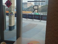 -星巴克臻选(莘庄仲盛店)