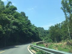 -楠柏弯休闲山庄(梨花溪店)