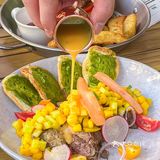 肉全食brunch
