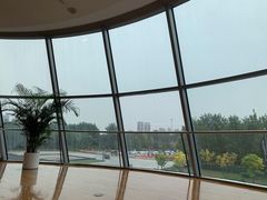 -奔驰北京极光星徽(四元桥店)