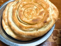 油旋的馍-龙门李家三旦羊肉汤馆