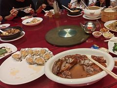 -鹏城人家海鲜酒家·23年老字号(较场尾店)