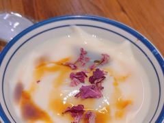 -云阿蛮云南生烫牛肉米线(奉贤路店)