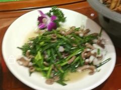 巴蛸（韭菜炒1.5斤）-盈春大饭店(千山路店)