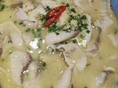 酸菜乌江鱼-川旺角川粤融合菜•海景餐厅(星海广场店)