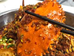 -凤凰路何眼镜香辣蟹(花果园店)