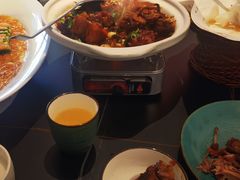 -鸽子侯·家宴·平价海鲜(绿地店)
