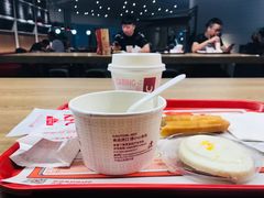-肯德基(虹桥机场T2北指廊精选外卖点店)