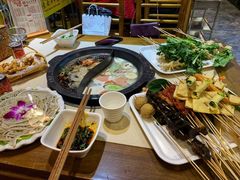 -宏姐串串香(宏伟路店)