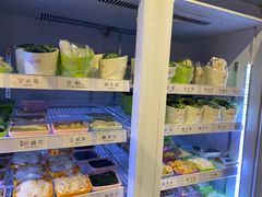 面包甜点陈列柜-四喜小胖·北京涮肉(五道营店)