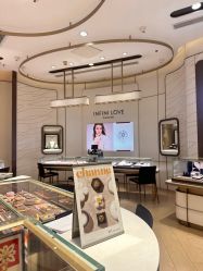 -周生生Chow Sang Sang(新世界店)