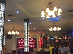 大堂-清真磊磊烧烤老店(饮虎池街34号店)