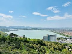 -达蓬山旅游度假区