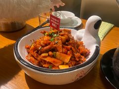 -莲餐厅·湖北菜·潜江小龙虾店(愚园路店)