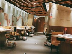 大堂-海底捞火锅鲜切牛肉主题店(长寿路店)