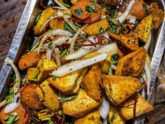 -勃利地摊·勃立小串烧烤