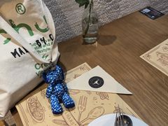 -Mark&Mars Restaurant