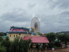 -七彩云南欢乐世界