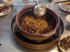 -胡须佬鸡煲四季火锅店(石厦西村直营店)