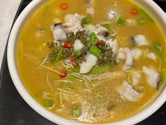 -香山湖家家宴(中山陵店)