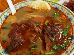 -金杨拉面王小吃面馆·牛三宝面·红烧牛肉粉