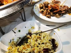 -凤凰路何眼镜香辣蟹(花果园店)