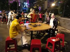 -吉庆街美食广场