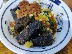 肉酱臭豆腐-黑白电视长沙小吃(悦汇城店)