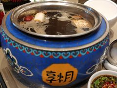 -享月汤皇(高新路店)