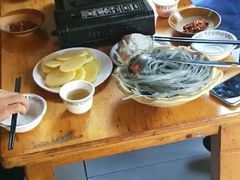 -苗家恒灵酸汤鱼-跳水牛肉连锁店(凯里总店)