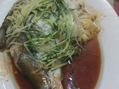 蒸鱼-龙桥私厨·姜花菊花过桥鱼·顺德菜(容桂店)