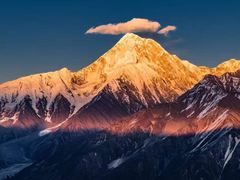 -贡嘎雪山