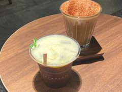 -Metal hands·铁手咖啡