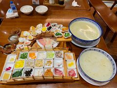 -香麒园·过桥米线·南湖雅宴