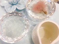 -燕庭·纯燕窝·甜品下午茶(南京西路店)