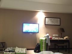 -天下凤凰大酒店