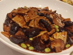 -品悦酒店(三林古镇店)