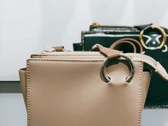 -CHARLES&KEITH(1234space店)