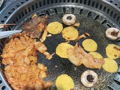-马路牙子烧烤音乐酒馆(望京店)