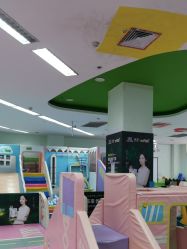 -孩子王童乐园(武汉永旺店)