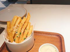 -阿妮叶李(光谷世界城店)