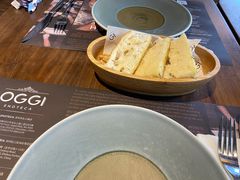 餐前面包-OGGI TRATTORIA PIZZERIA(深业上城店)