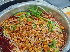 -周良天山牛杂城(天山路总店)