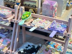 -郑在DIY·潮玩银饰绘画手作(中央大道旗舰店)