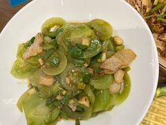 -黄泥岗·地道湖北菜(奥特莱斯店)