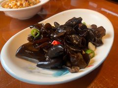 -魏铭鱼头捞饭(晋阳路店)