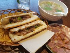 -王记驴火河间驴肉火烧(长青店)